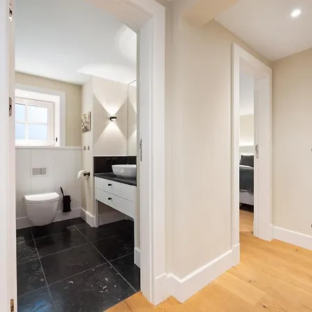 Miarwuefki 度假居 *